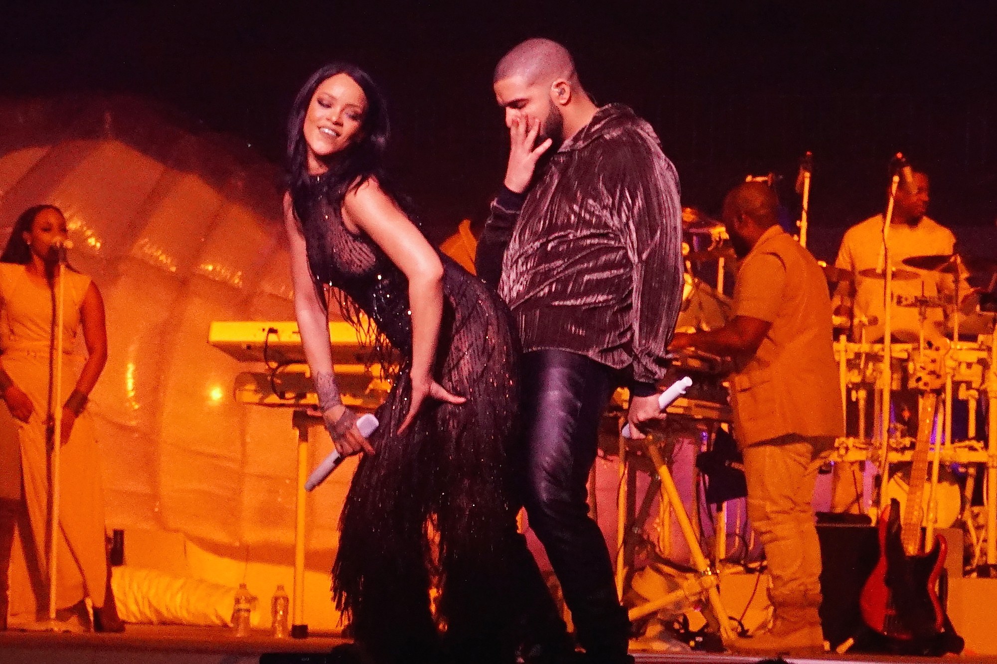 drake-rihanna-love2grind